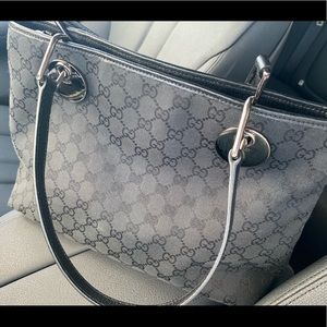Gucci Bordeaux GG tote